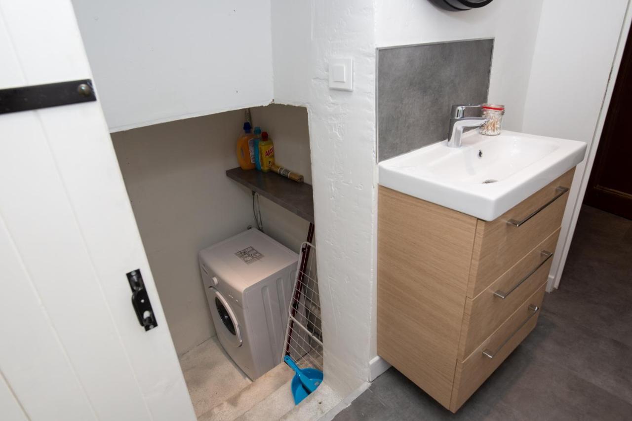 Studio Cosy Dans Centre Historique Avec Parking Apartment Grasse Exterior photo