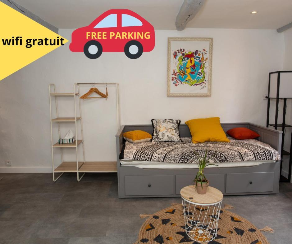 Studio Cosy Dans Centre Historique Avec Parking Apartment Grasse Exterior photo